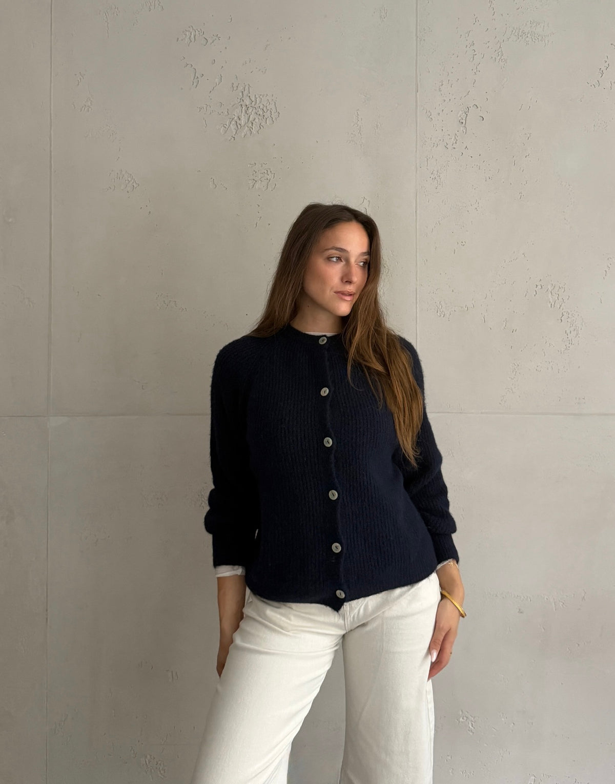 Gerippte Strickjacke mit Knopfleiste