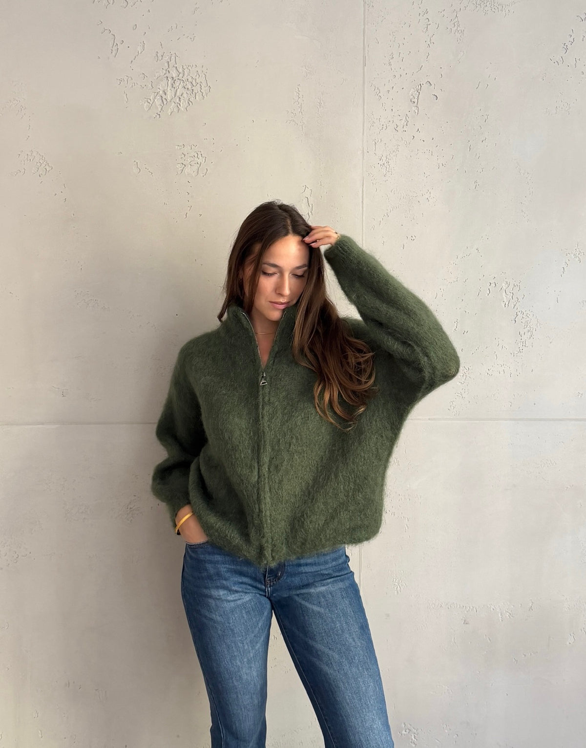 Mohair Zip-Strickjacke mit Stehkragen in Khaki