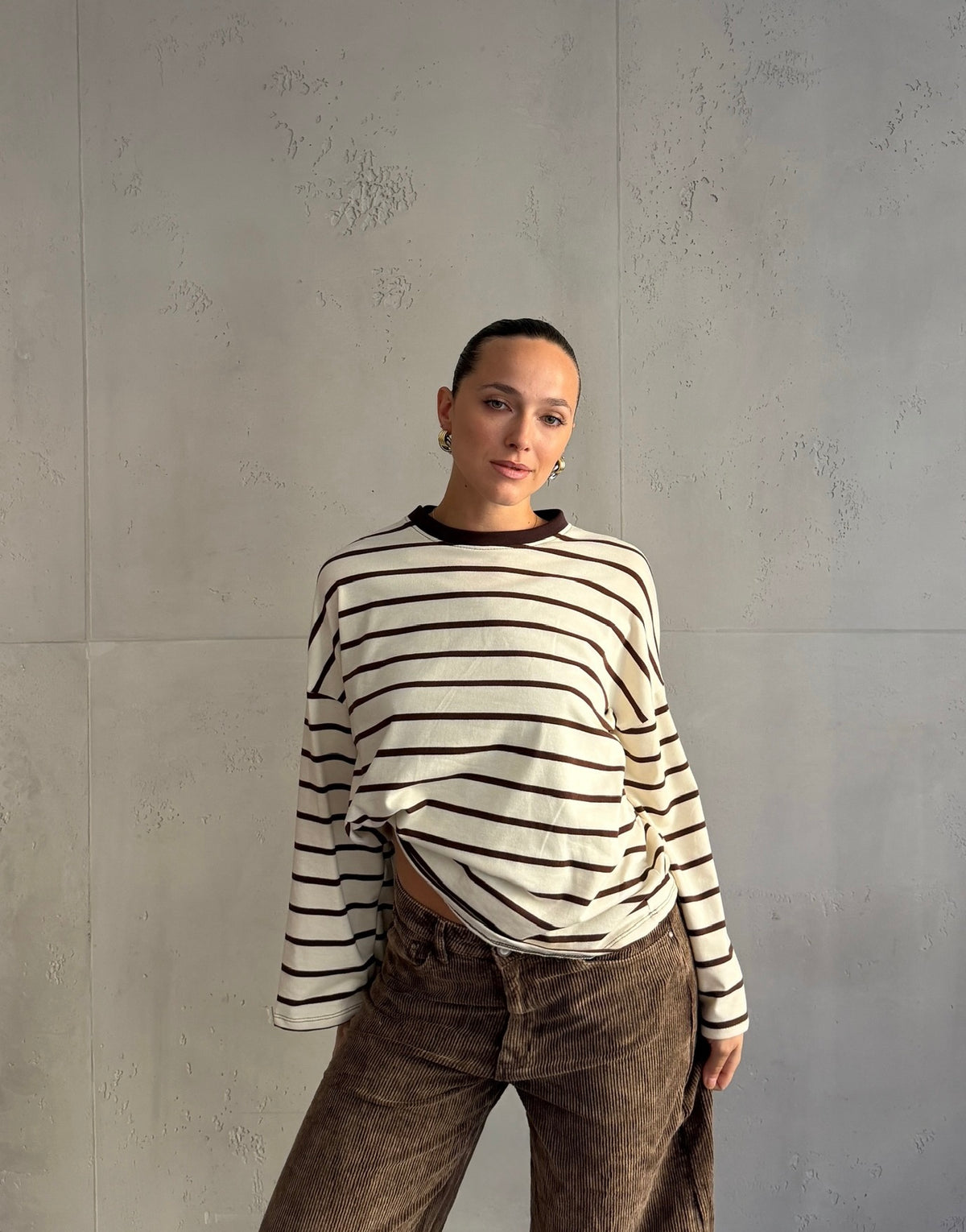 Zweifarbig gestreiftes Longsleeve