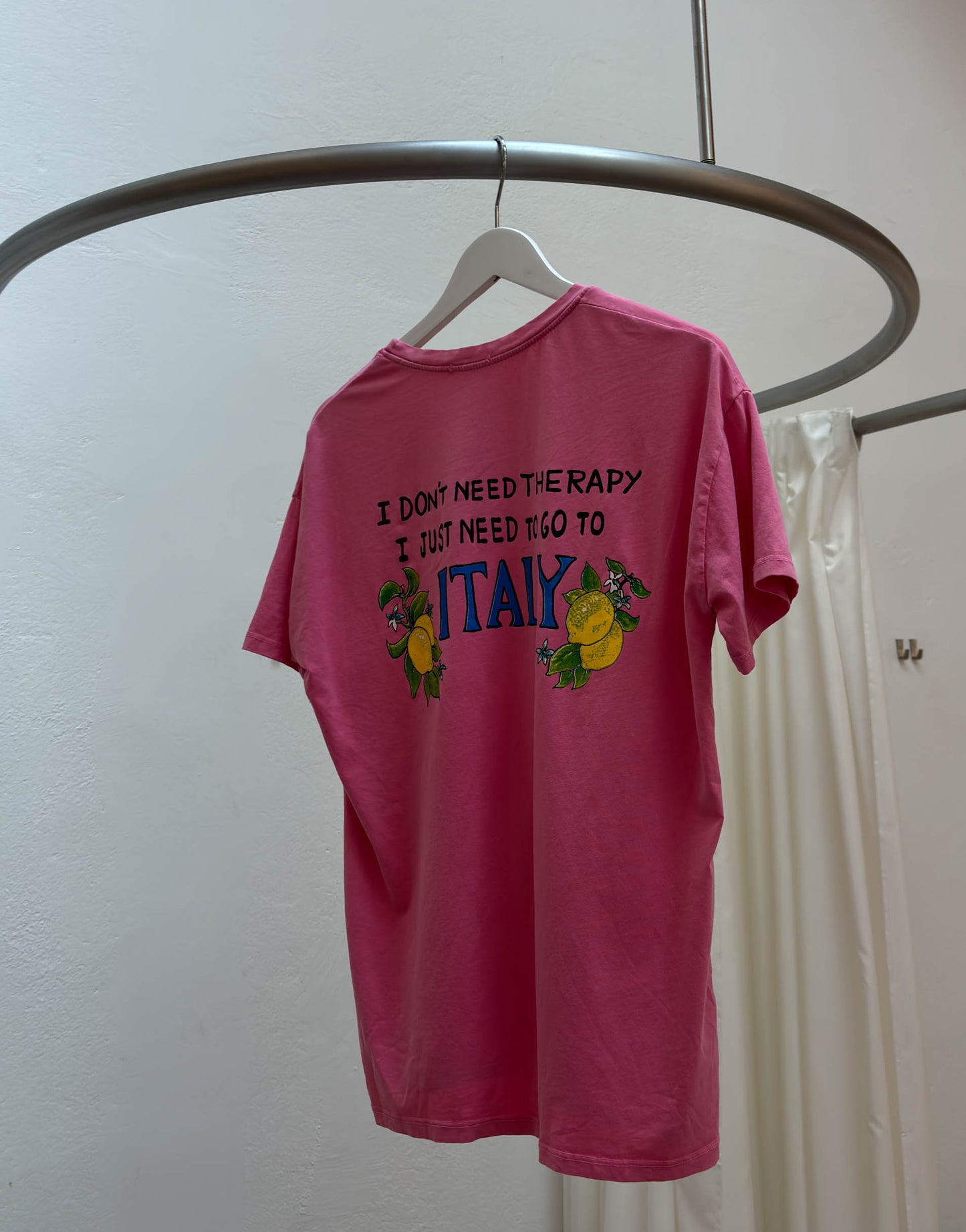 pinkes T-Shirt mit Italy Druck 