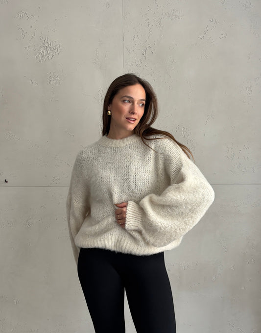Kuschel-Pullover – Oversize mit weitem Ärmel & Bund