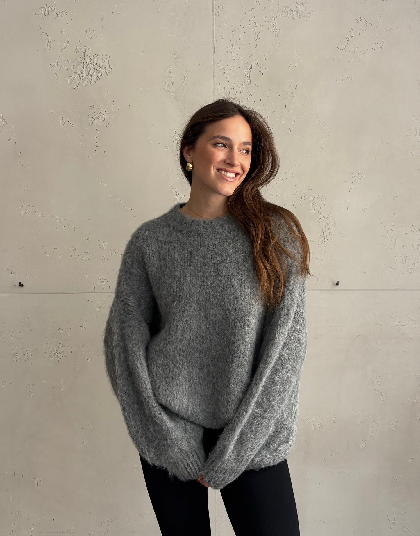 Kuschel-Pullover – Oversize mit weitem Ärmel & Bund