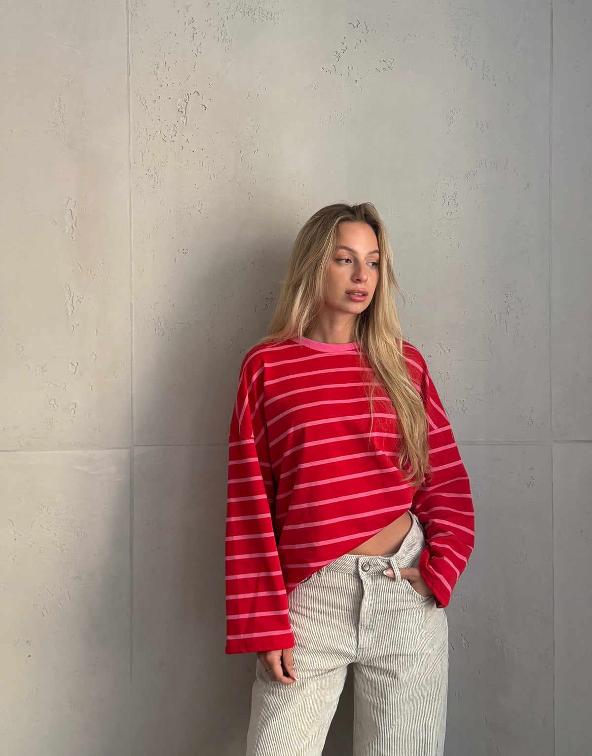 Zweifarbig gestreiftes Longsleeve
