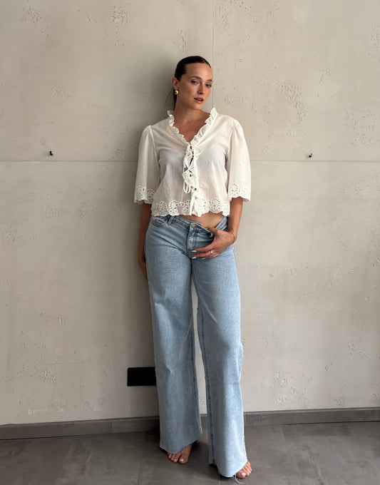 Low Waist Wide Leg Jeans