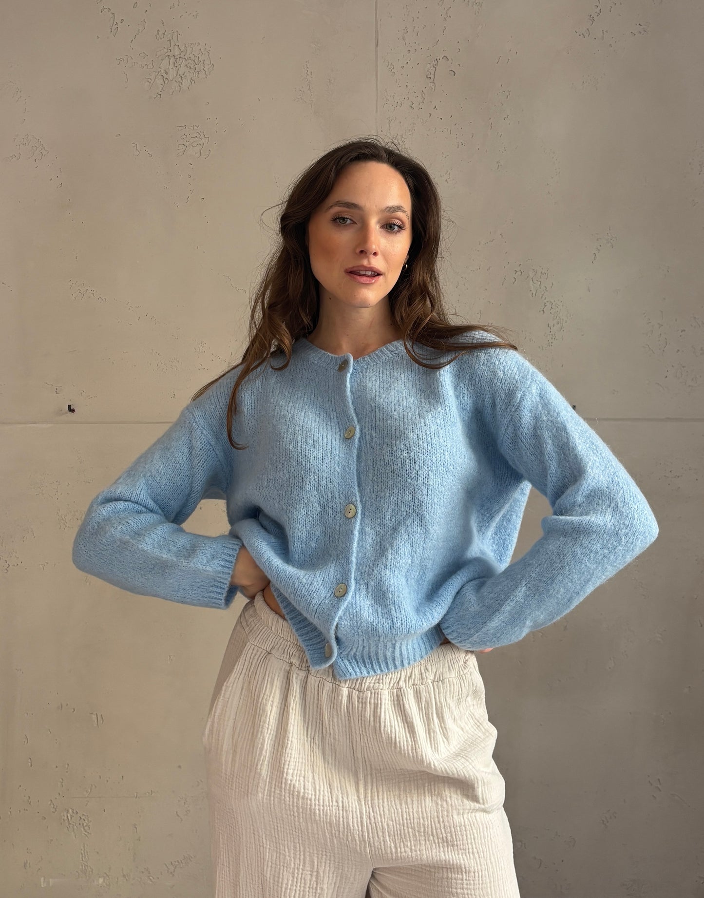 Mohair Strickjacke mit Rundhals