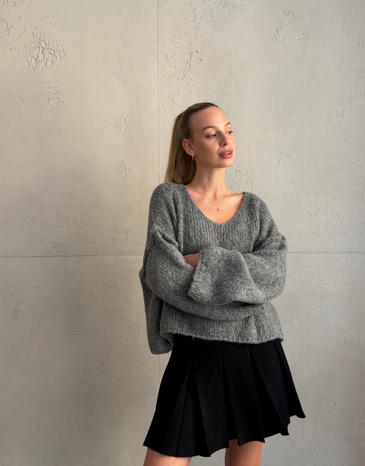 Oversize Pullover mit V-Ausschnitt