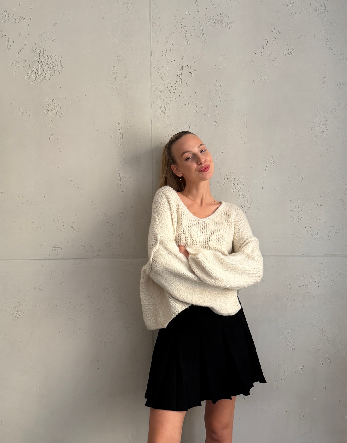 Oversize Pullover mit V-Ausschnitt