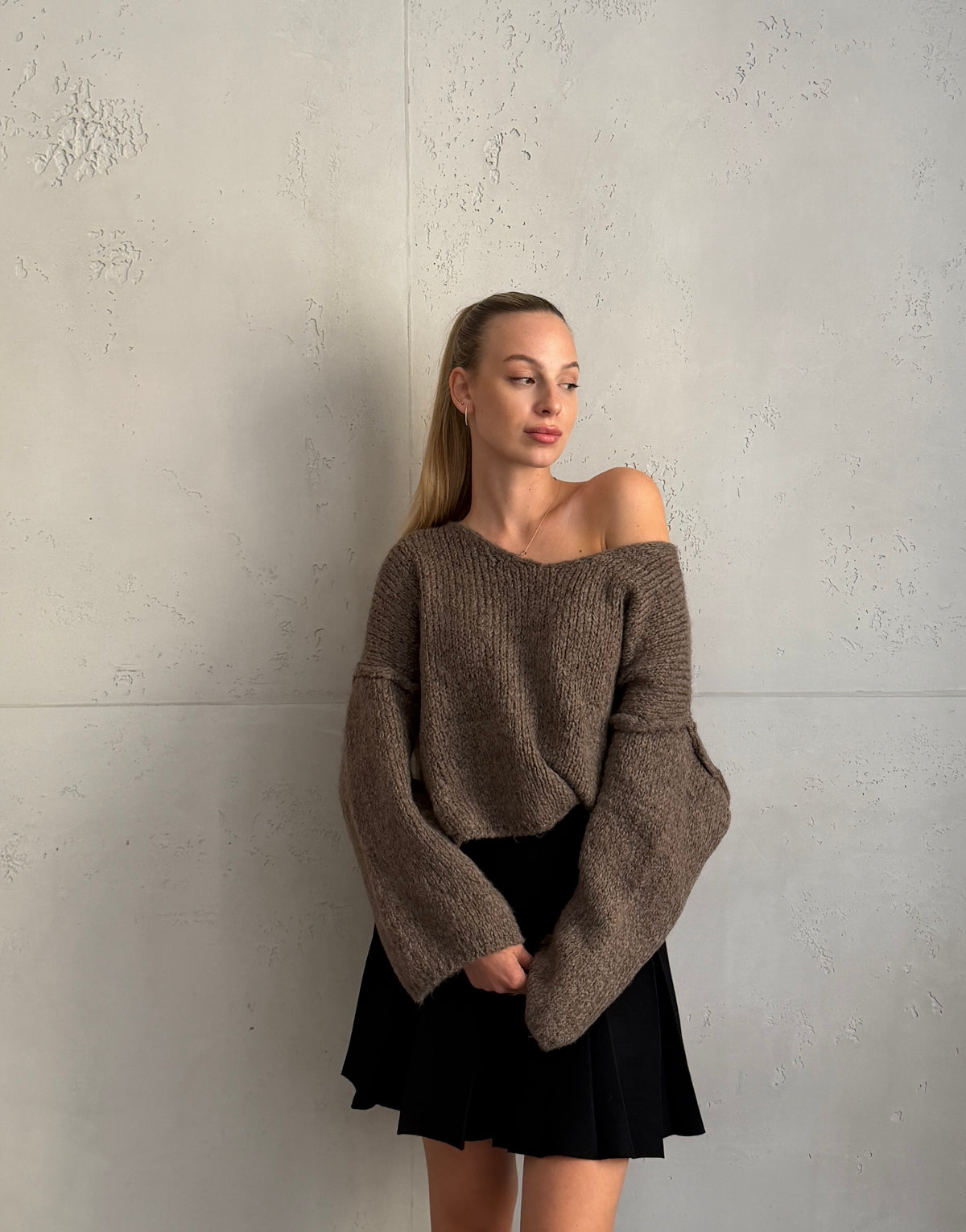 Oversize Pullover mit V-Ausschnitt