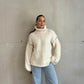 Oversize Rollkragenpullover mit abgesetzter Naht