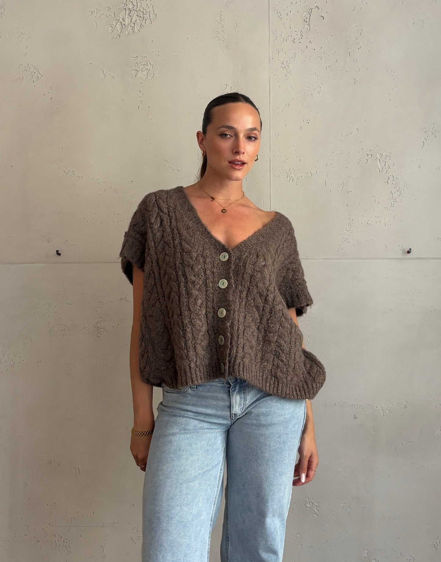 Grobstrick Pullunder mit Zopfmuster & Knopfleiste