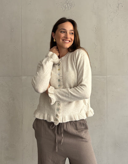 Rüschen-Strickjacke