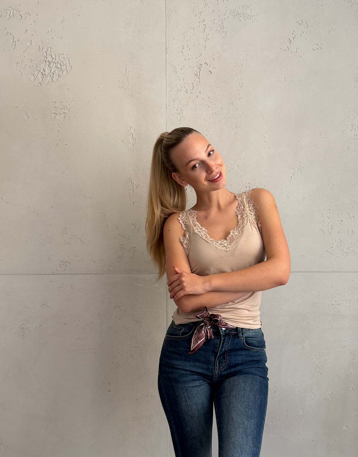 Spitzentop mit Cashmere-Anteil