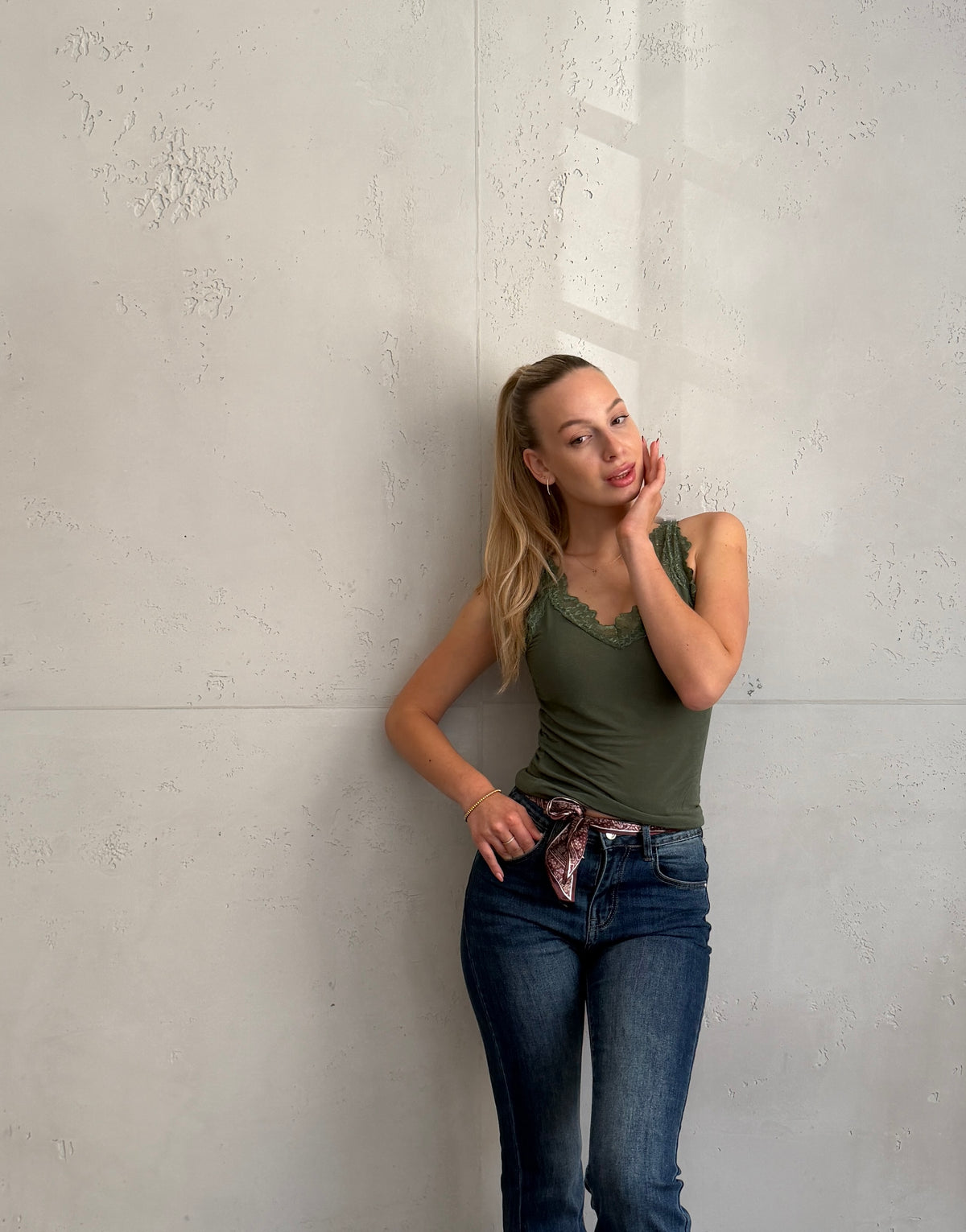 Spitzentop mit Cashmere-Anteil