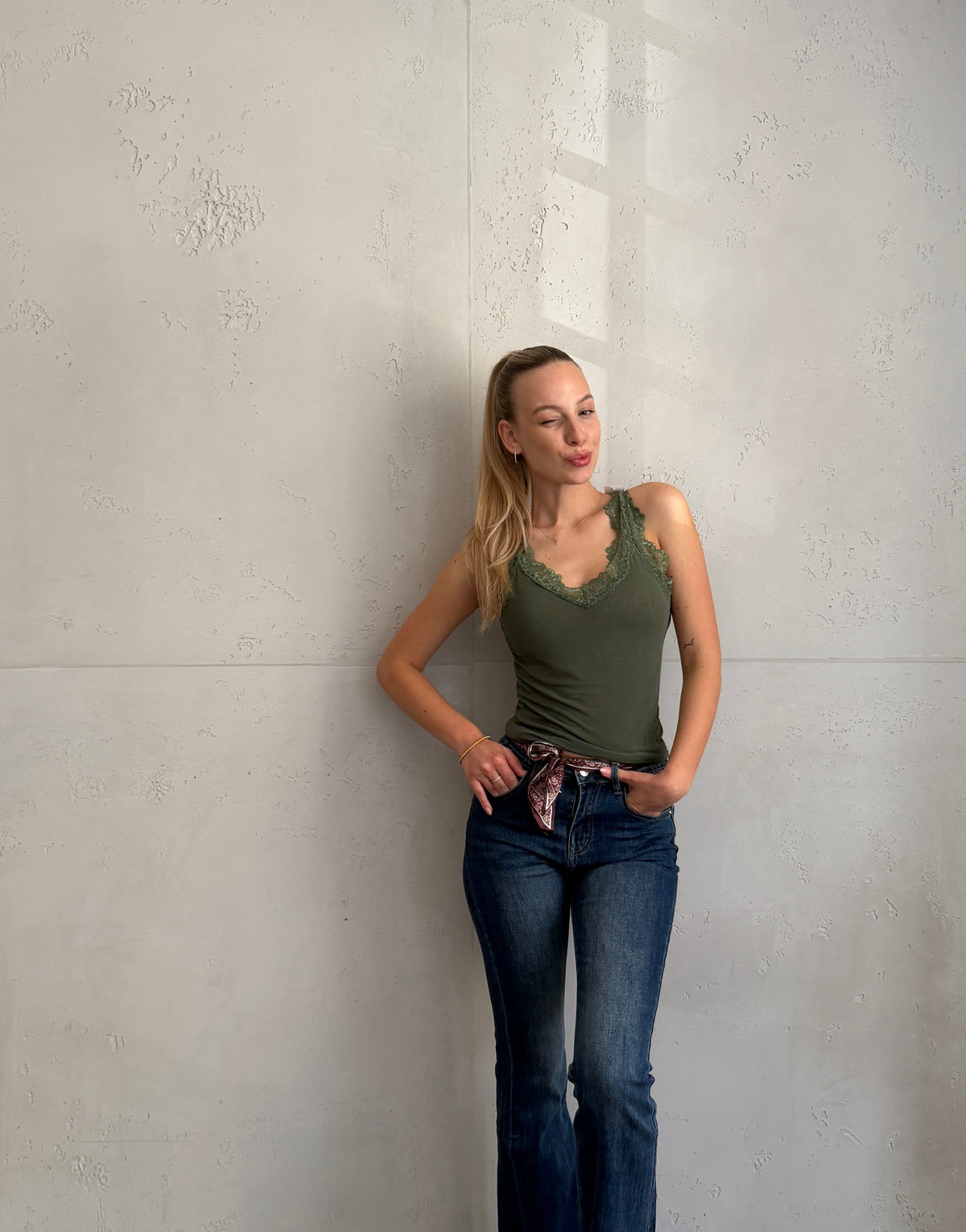 Spitzentop mit Cashmere-Anteil
