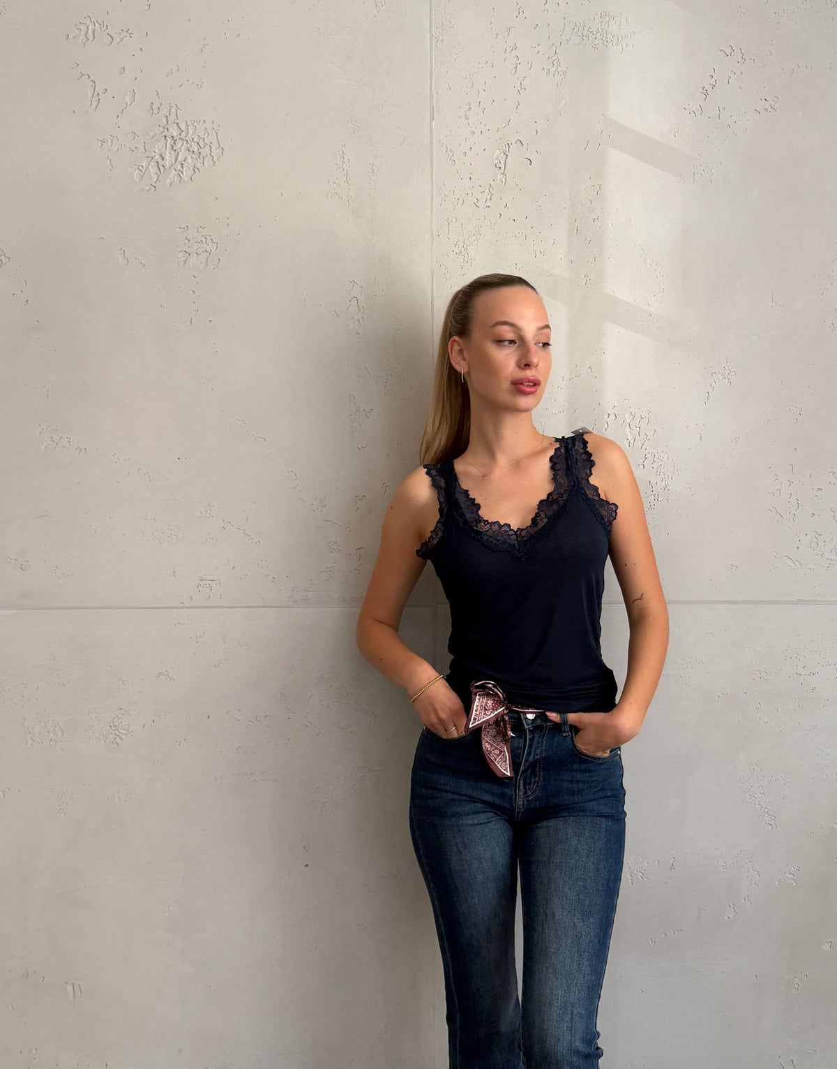 Spitzentop mit Cashmere-Anteil