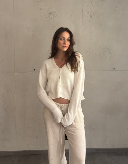 Alpaka Strickjacke mit V-Ausschnitt