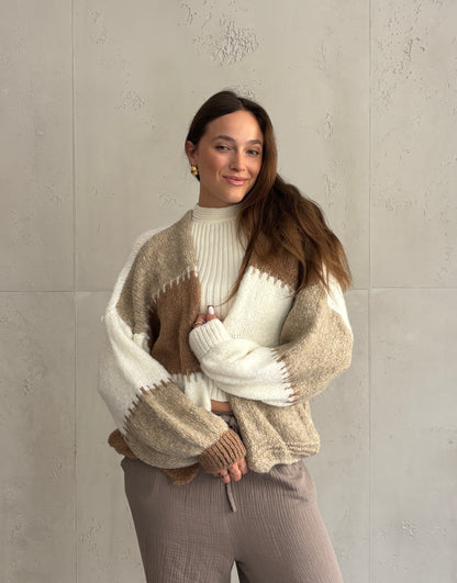 Strickjacke mit Kontrastnaht - Colorblock in Weiß · Beige · Braun