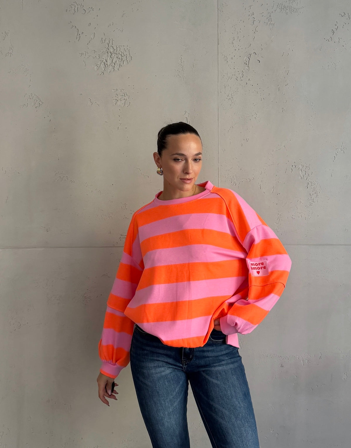 Gestreiftes More-Amore-Sweatshirt