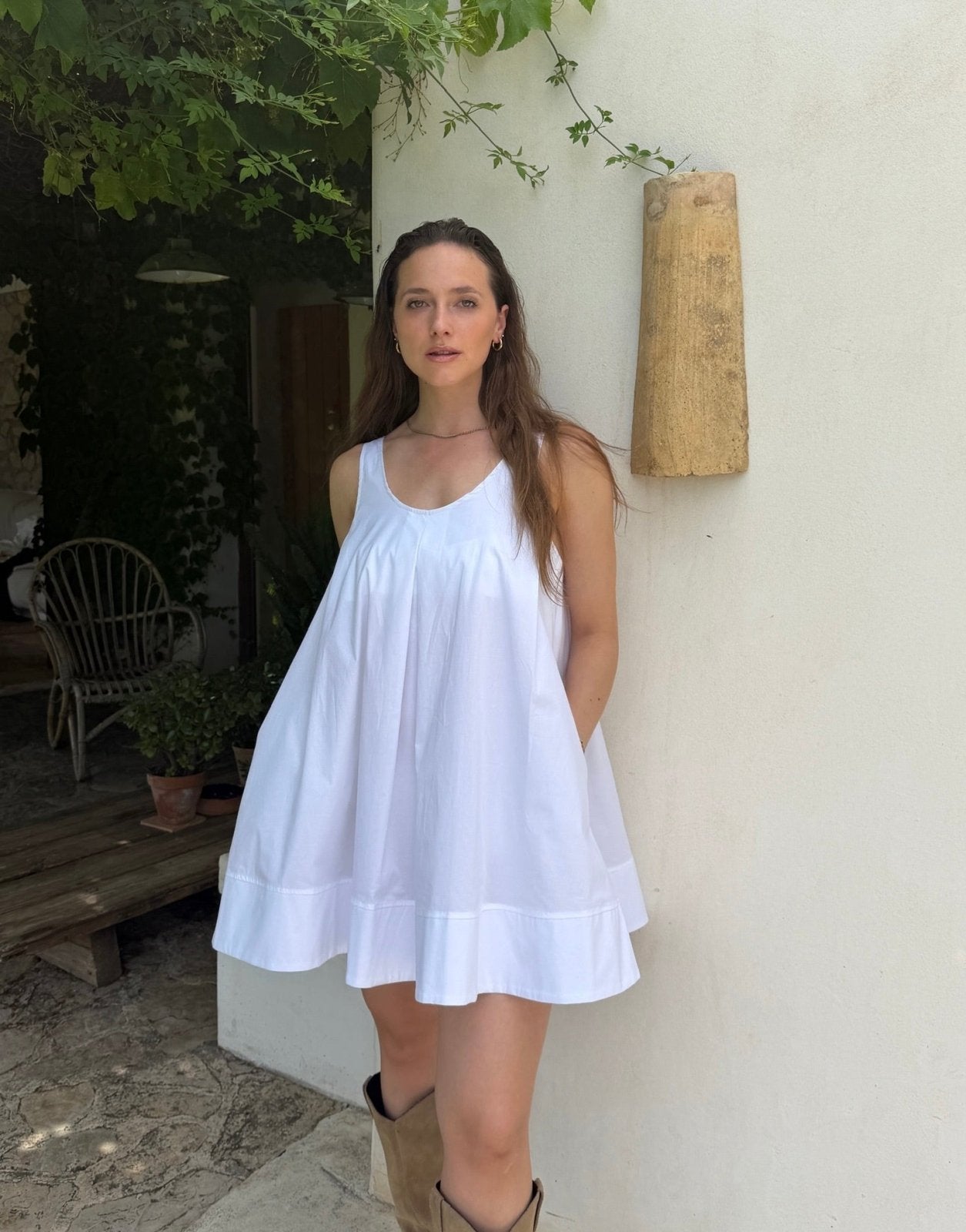 A-Line Dress – Weiß, Träger, Clean Design - Switch-Fashion