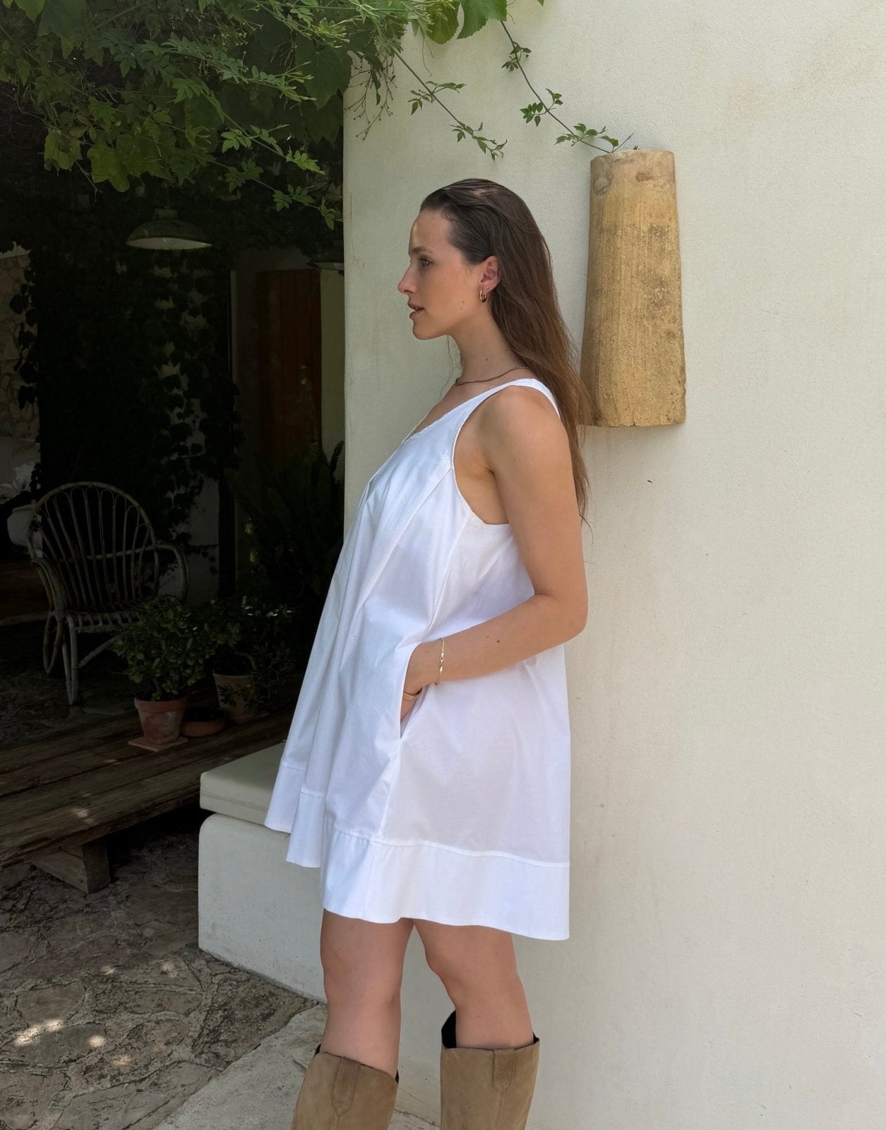 A-Line Dress – Weiß, Träger, Clean Design - Switch-Fashion