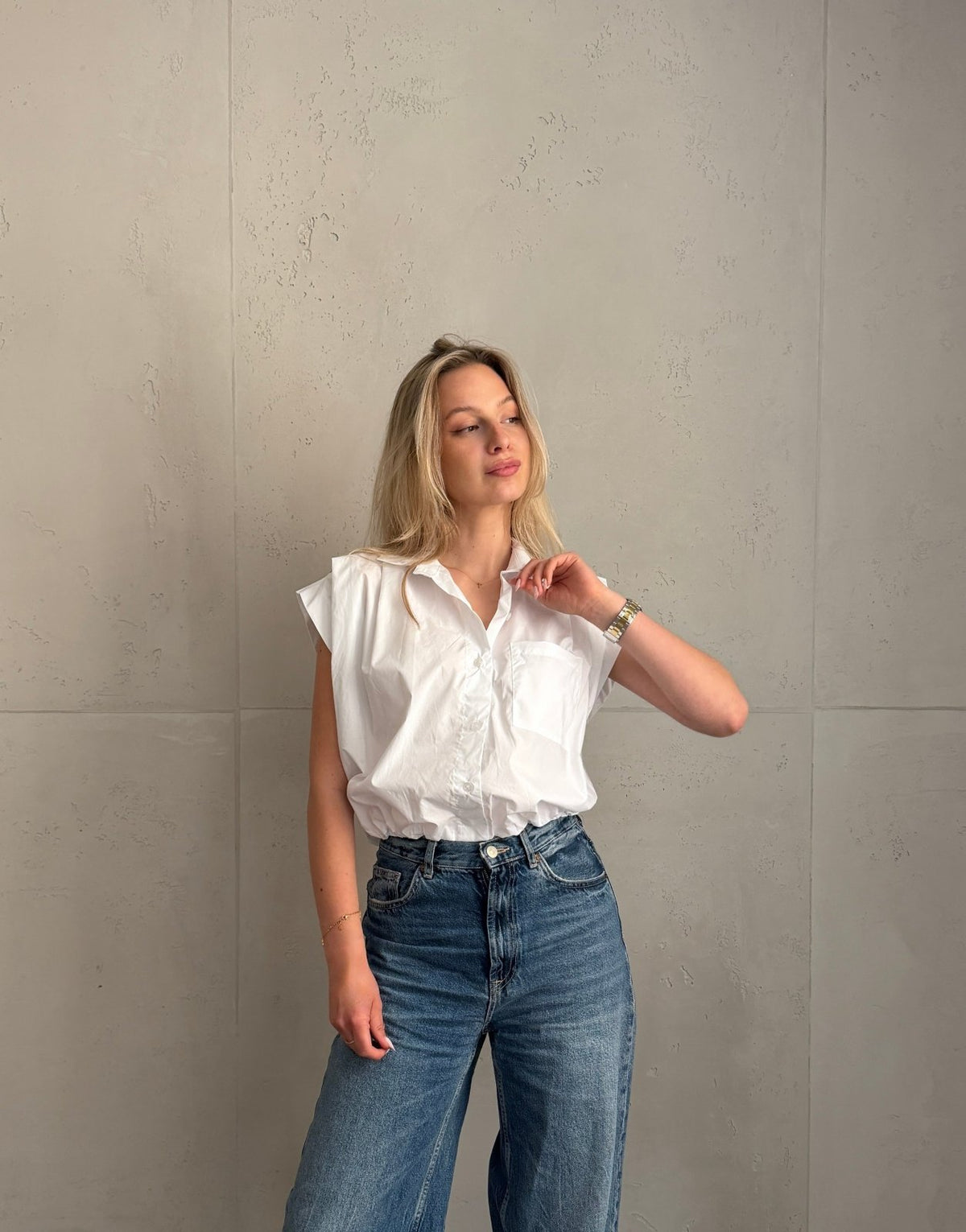 Ärmellose Hemdbluse mit Gummizug & Brusttasche – 100% Baumwolle - Switch - Fashion