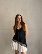 Asymmetrisches Spitzentop aus Seiden - Mix - Switch - Fashion