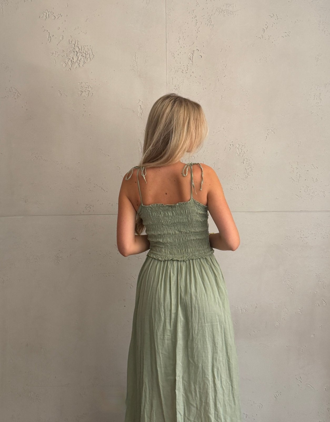 Baumwoll Maxikleid mit Bindeträgern – Der Gummizug macht den Unterschied - Switch-Fashion