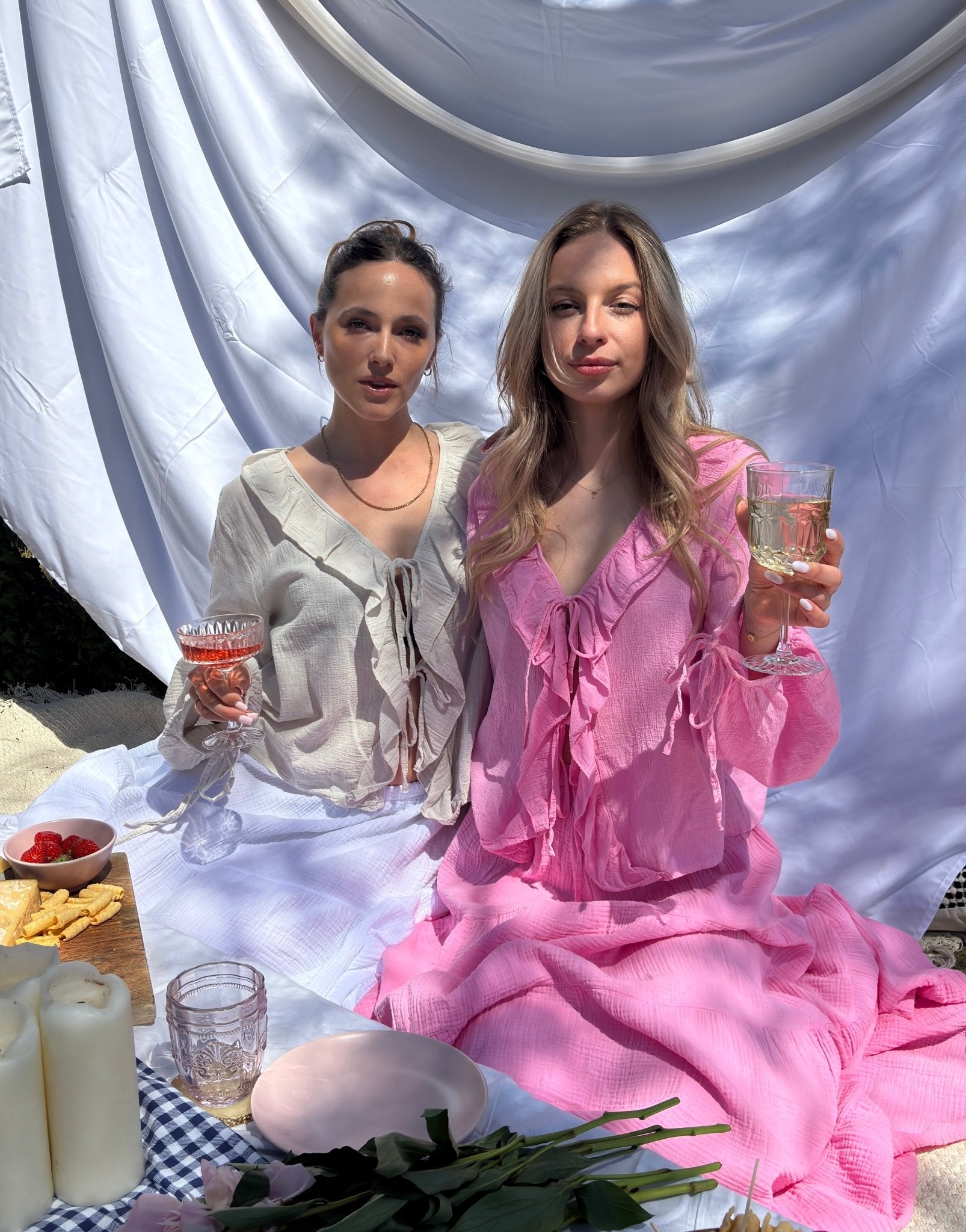 Baumwoll Rüschenbluse mit Ärmeln zum Binden – Bestseller in Weiß,Gelb, Beige und Pink - Switch - Fashion