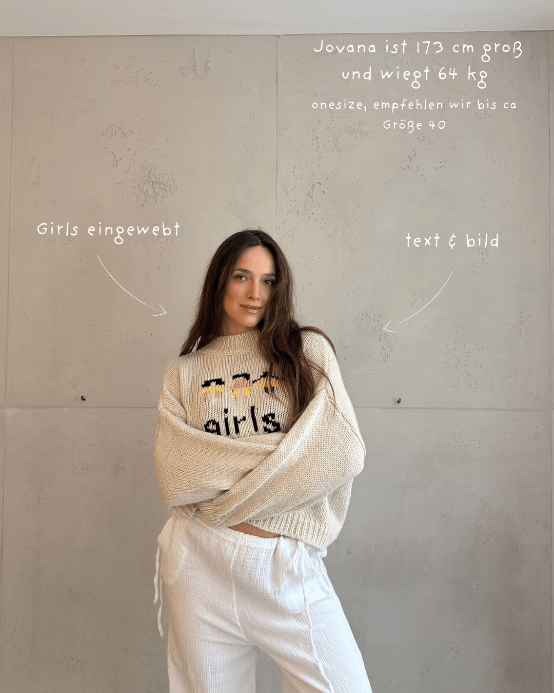 Beiger Strickpullover mit "Girls" Web - Design - Switch - Fashion