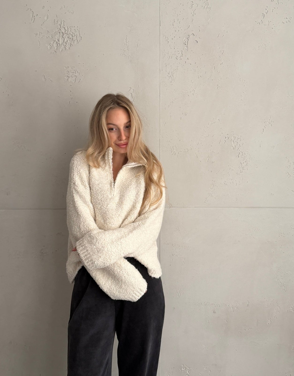 Boucle Pullover mit Stehkragen - Switch-Fashion