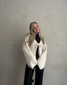 Bouclé Strickjacke mit Schleife - Switch - Fashion