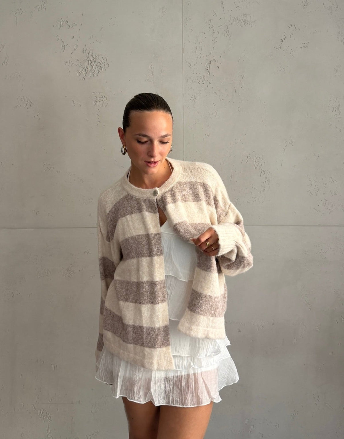 Button Strickjacke mit breiten Streifen - Switch-Fashion