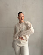 Cozy Basic: Kurze Strickjacke mit Zopfmuster - Switch - Fashion