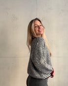 Feingestreifte Strickjacke mit Knöpfen - Switch - Fashion