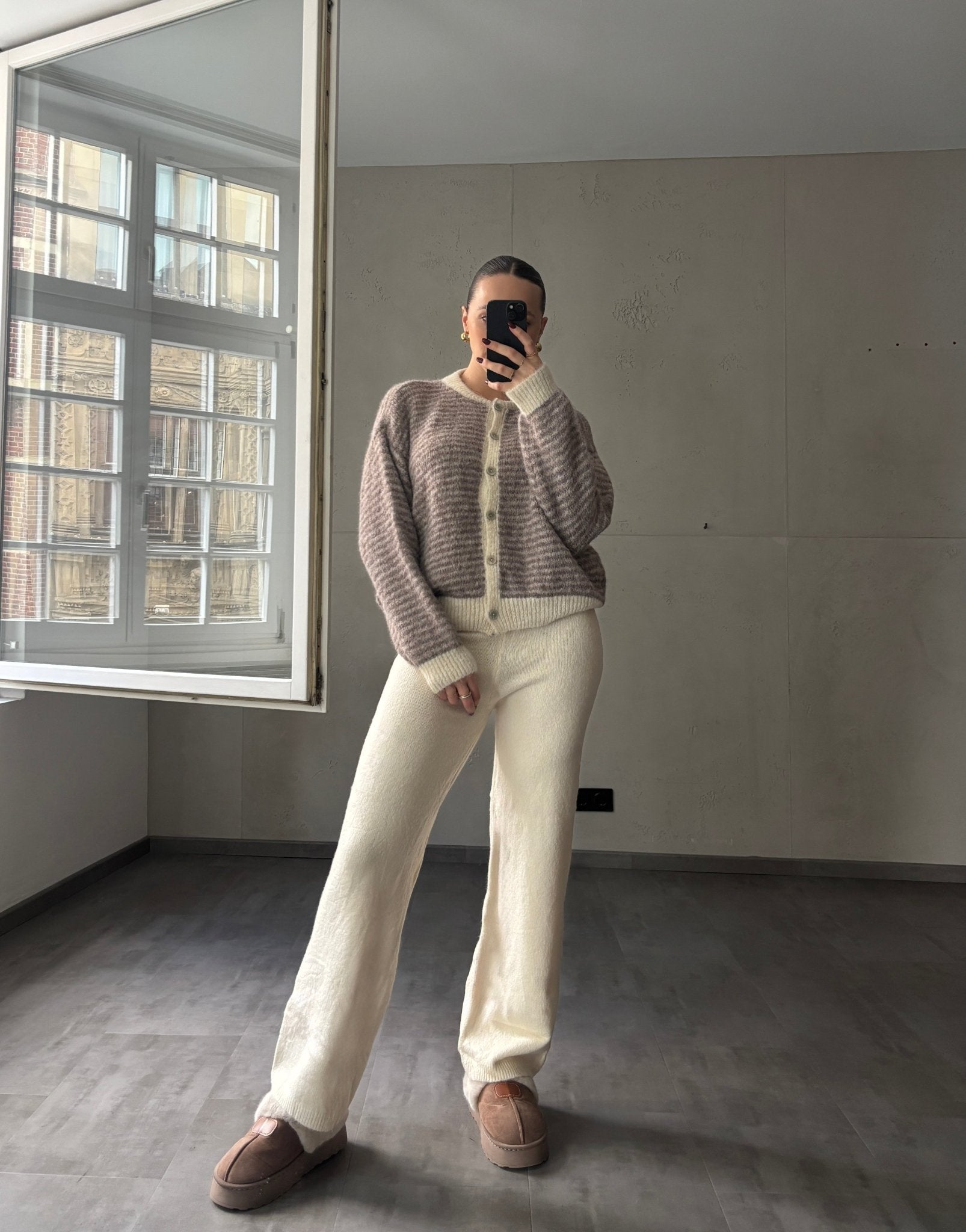 Feingestreifte Strickjacke mit Knöpfen - Switch - Fashion