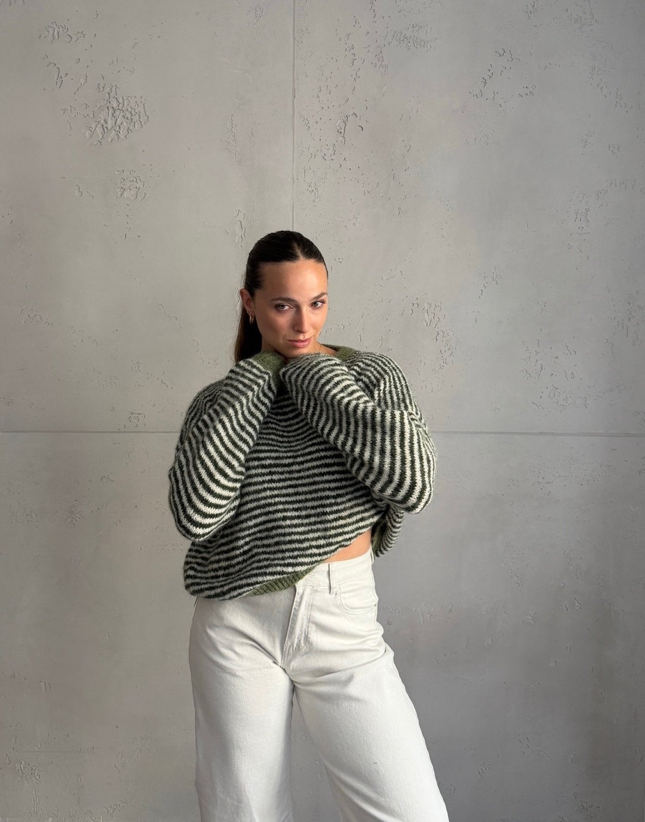 Feingestreifter Pullover - Switch-Fashion