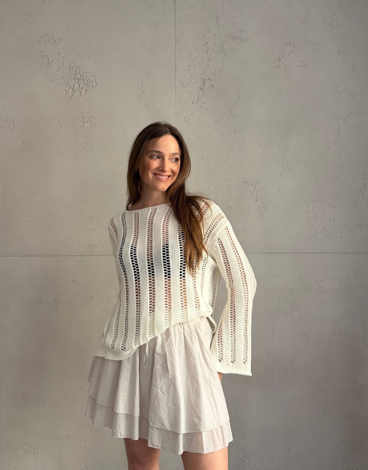 Gehäkelter Pullover mit ausgestellten Ärmeln – Weitmaschig in Offwhite - Switch - Fashion