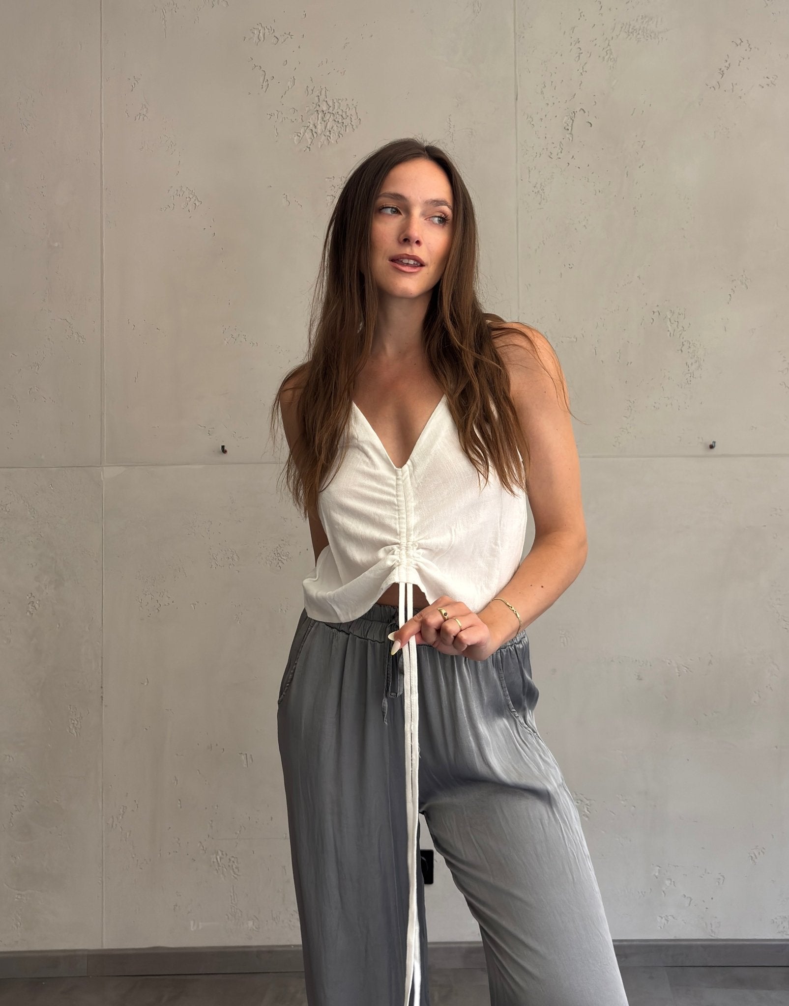 Gerafftes Leinen - Top mit Schnür - Detail & Spaghettiträgern - Switch - Fashion