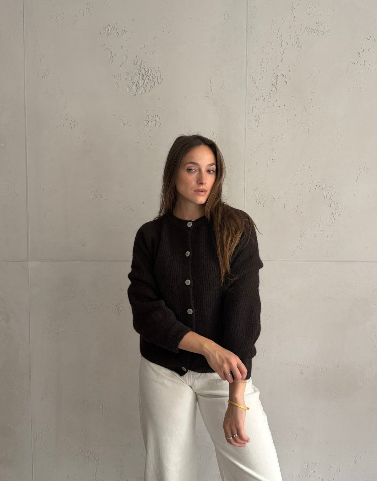 Gerippte Strickjacke mit Knopfleiste - Switch-Fashion