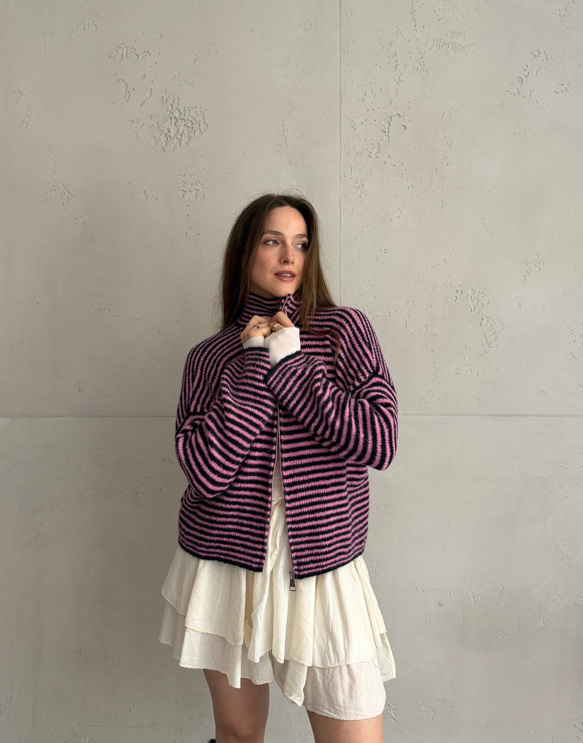 Gestreifte Strickjacke mit Reißverschluss & Stehkragen - Switch - Fashion