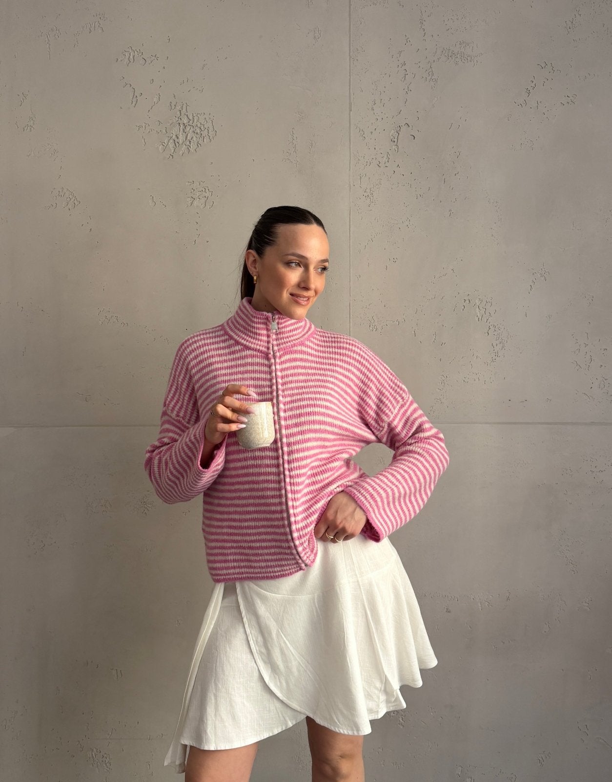 Gestreifte Strickjacke mit Reißverschluss & Stehkragen - Switch - Fashion