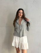 Gestreifte Strickjacke mit Reißverschluss & Stehkragen - Switch - Fashion