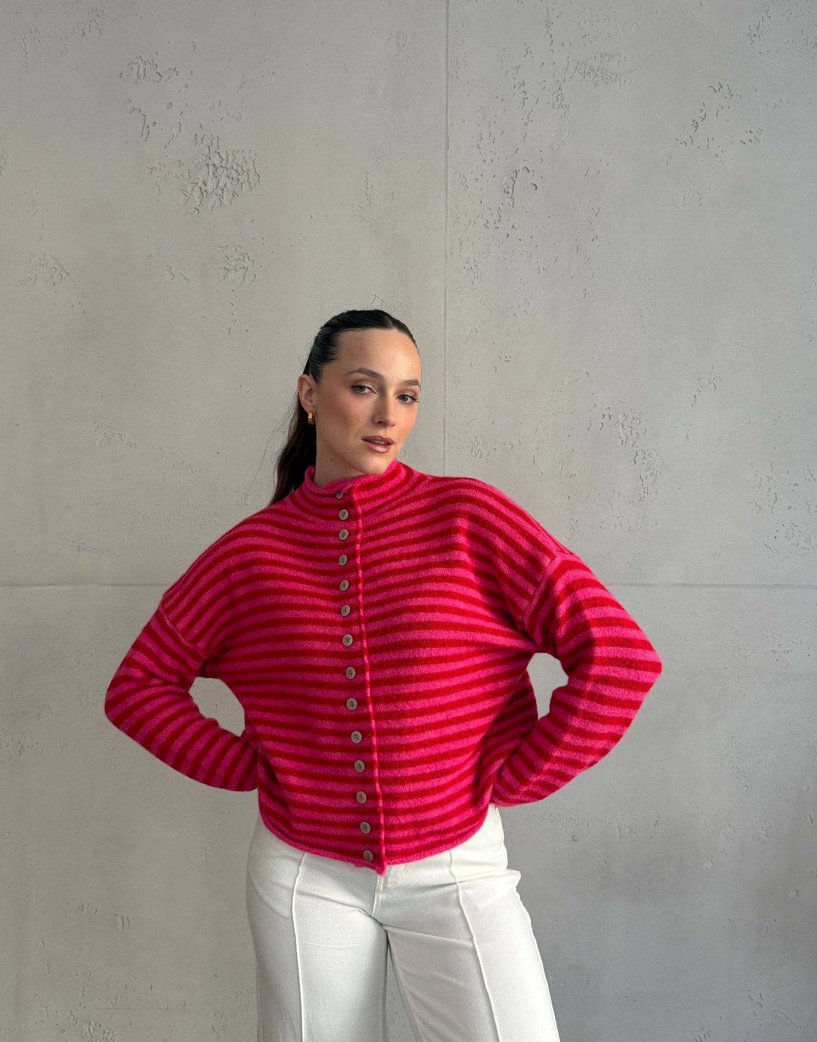 Gestreifte Strickjacke mit Stehkragen & Knöpfen - Switch - Fashion