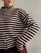 Gestreifte Strickjacke mit Stehkragen & Knöpfen - Switch - Fashion