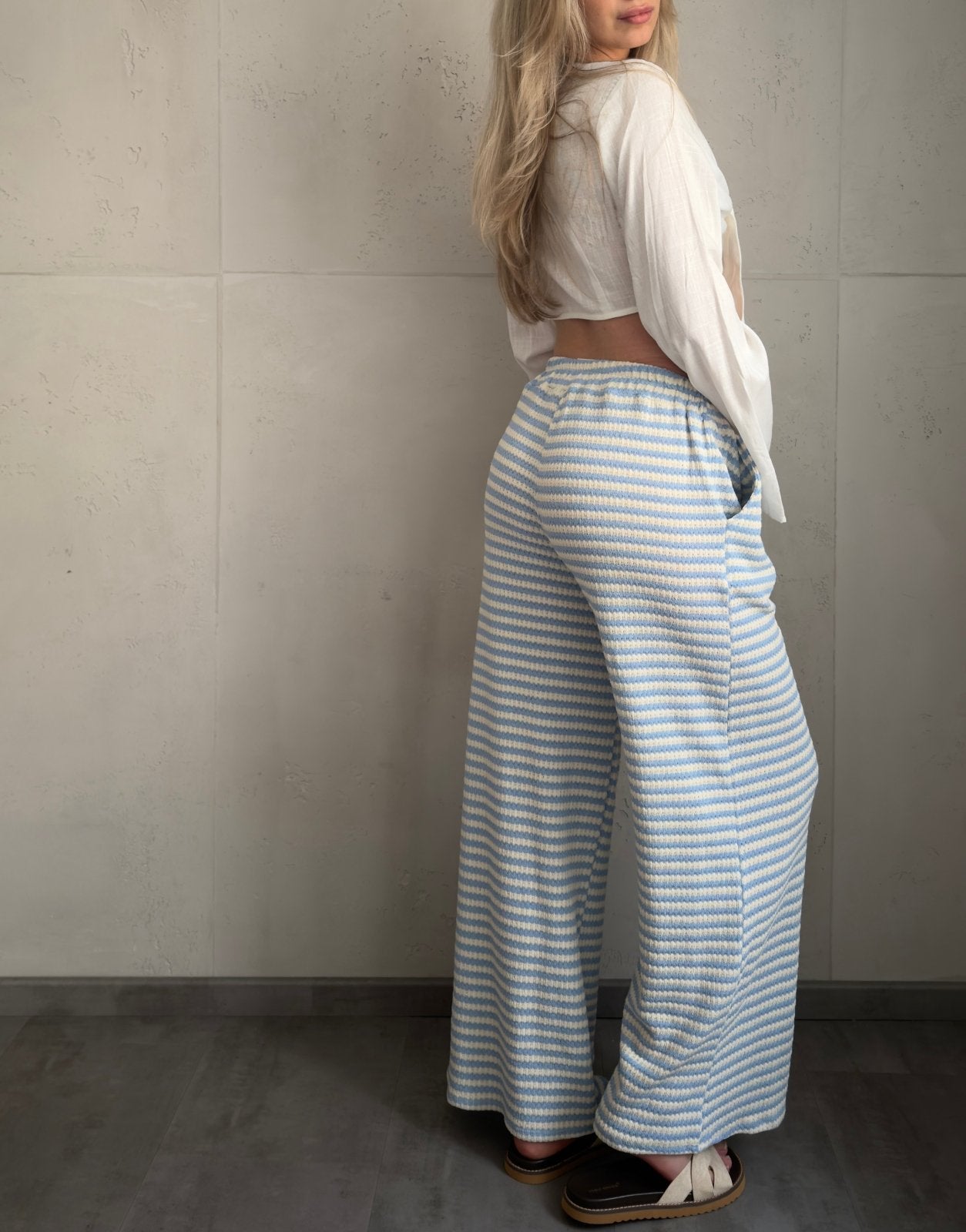 Gestreifte Wide Leg Hose im Zickzack - Look - Switch - Fashion