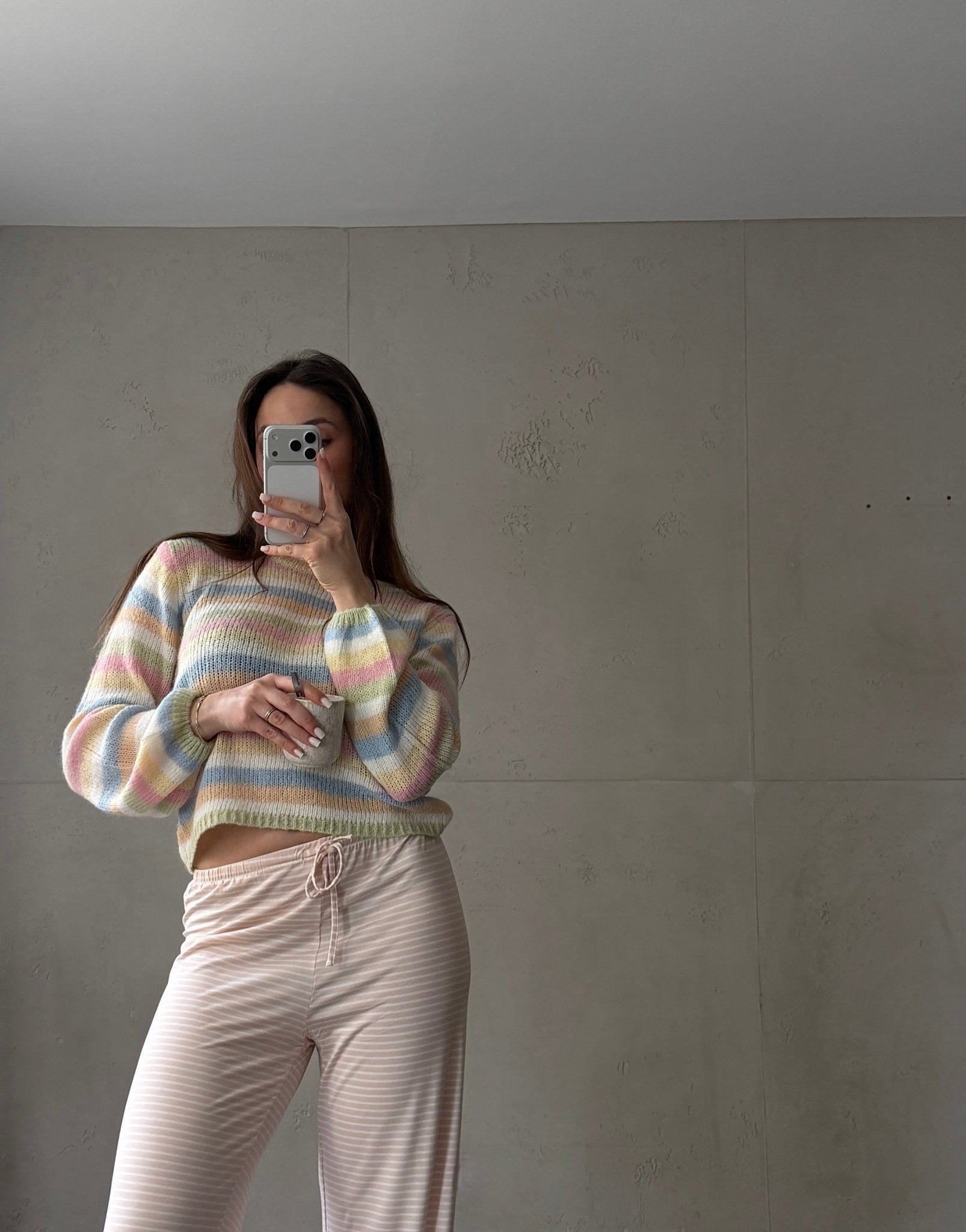 Gestreifter Pastell Pullover mit Rundhals - Switch - Fashion