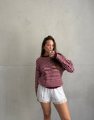 Gestreifter Pullover mit abgesetzter Naht - Switch-Fashion