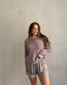 Gestreifter Pullover mit abgesetzter Naht - Switch-Fashion