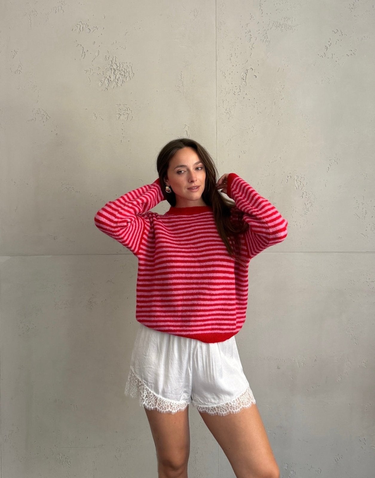 Gestreifter Pullover mit abgesetzter Naht - Switch-Fashion