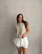 Gestreifter Pullunder mit Knopfleiste - Switch-Fashion